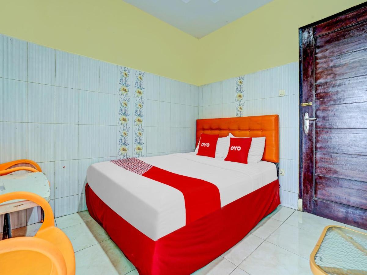 Oyo 90238 Hotel Nusantara Cirebon Ngoại thất bức ảnh