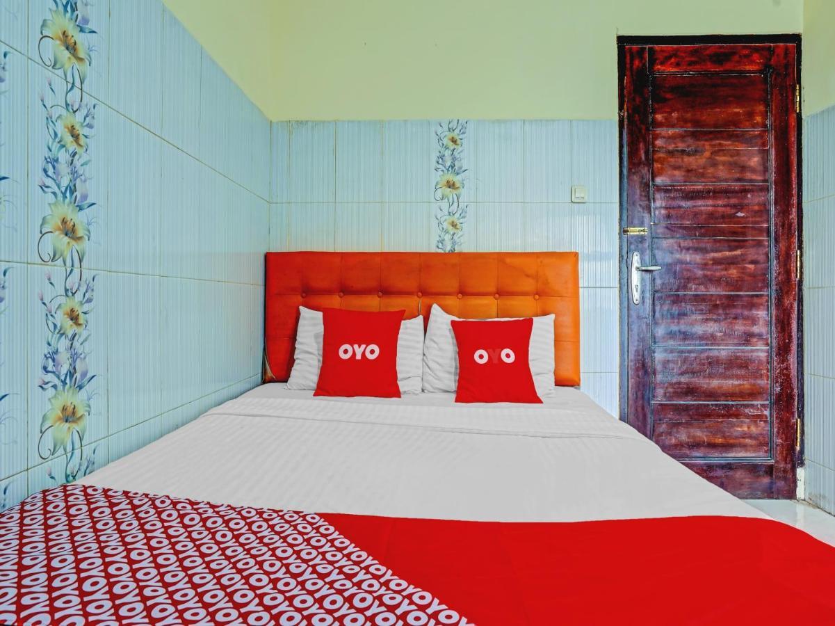 Oyo 90238 Hotel Nusantara Cirebon Ngoại thất bức ảnh